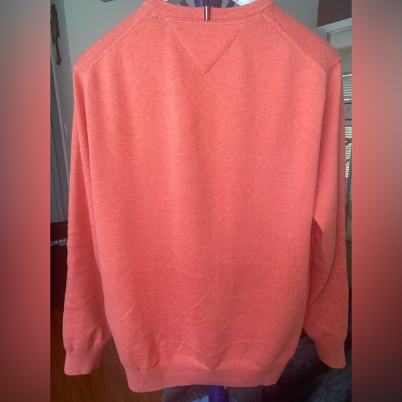 Tommy Hilfiger Men’s Crewneck Knitted Salmon Pink Sweater - Picture 3 of 5